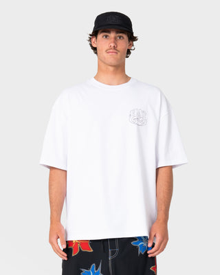 Model wearing King Waves Kill Short Sleeve Tee in White