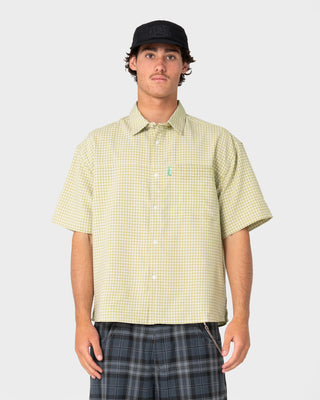 Model wearing Two Squared Short Sleeve Shirt in Sage