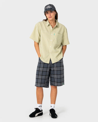 Model wearing Two Squared Short Sleeve Shirt in Sage