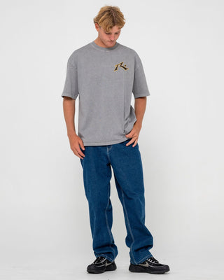 Man wearing Heritage Tee in Washed Grey