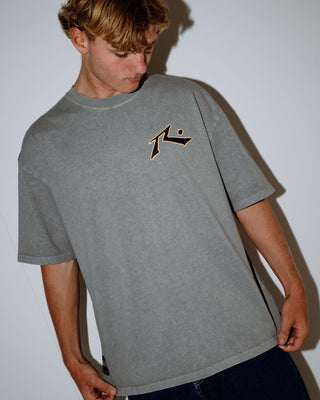 Man wearing Heritage Tee in Washed Grey