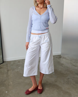 Woman wearing Off Duty Wide Leg Capri Pant in Off White