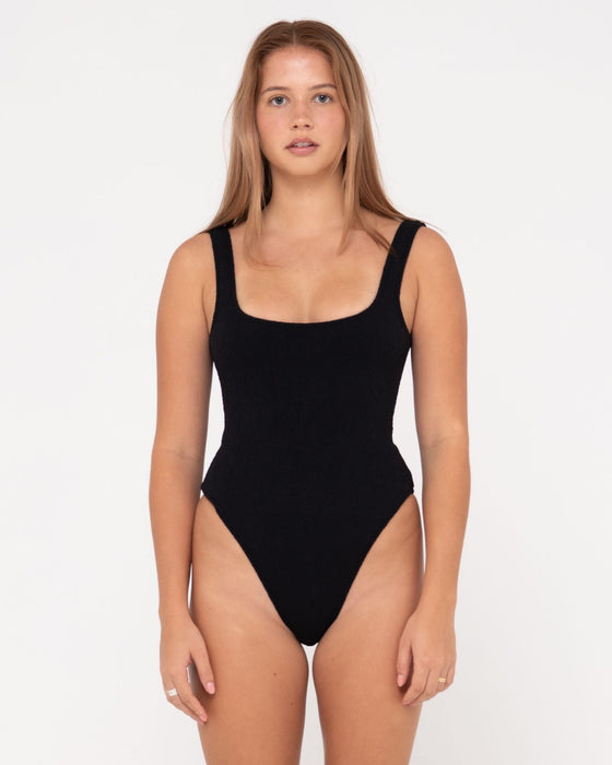 woman-wearing-sandalwood-retro-one-piece-in-black