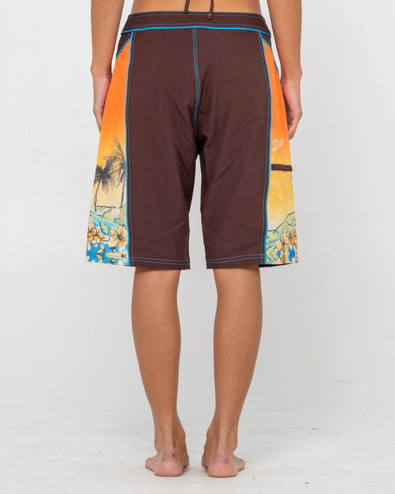 woman-wearing-la-cabana-low-rise-long-boardshort-in-java