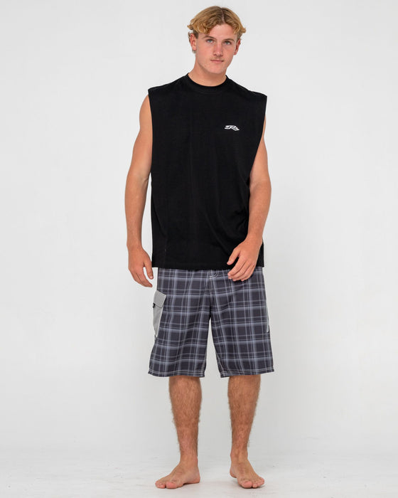 man-wearing-registered-muscle-in-black