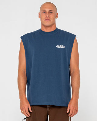 Man wearing Faden Heavy Boxy Muscle in China Blue