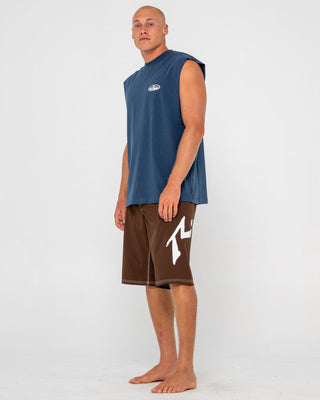 Man wearing Faden Heavy Boxy Muscle in China Blue