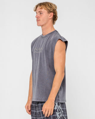 Man wearing Crusoe Heavy Boxy Muscle in Coal