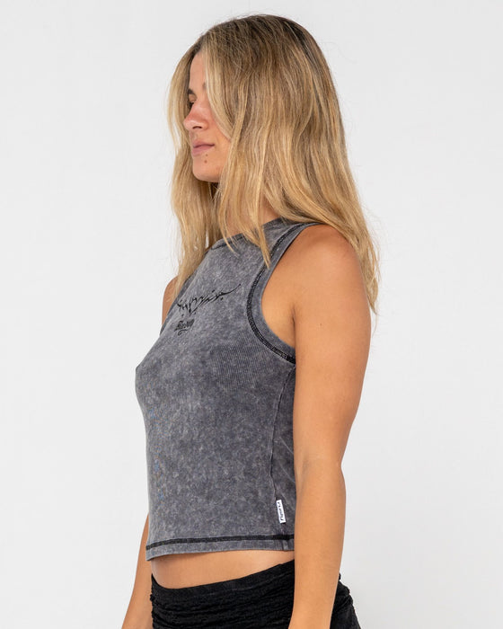 woman-wearing-mortys-fitted-tank-in-acid-steel