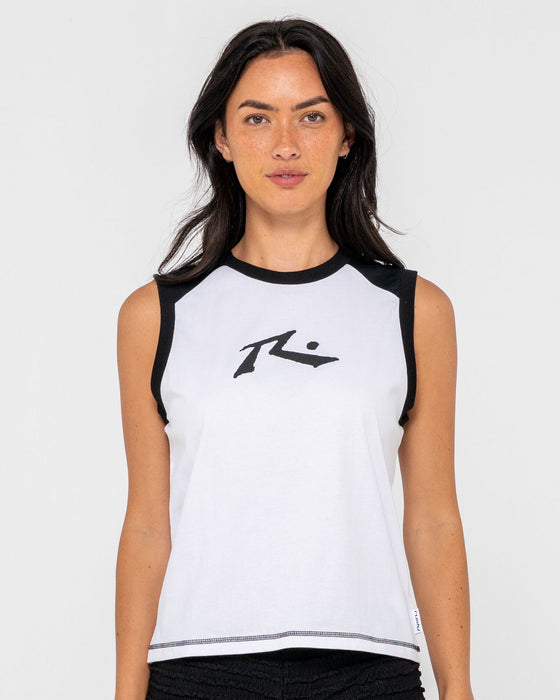 woman-wearing-tamlin-contrast-raglan-tank-in-white