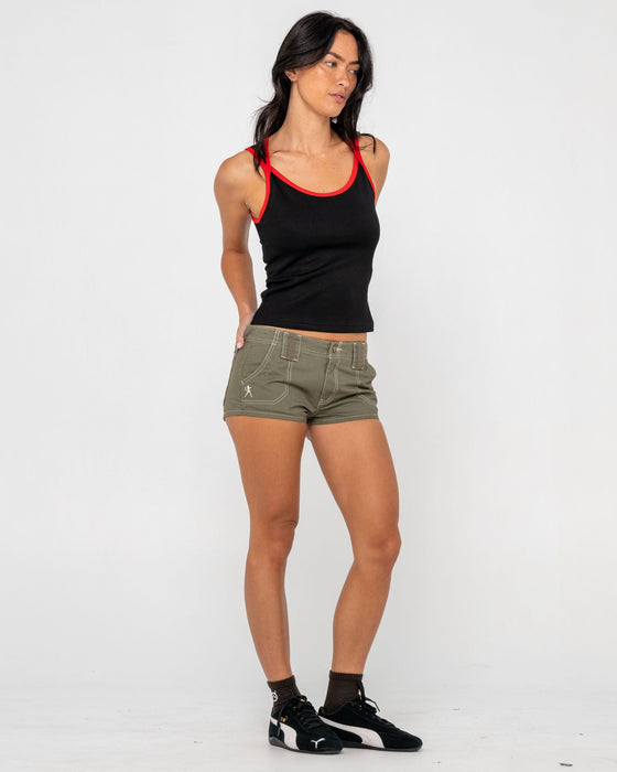 woman-wearing-hilton-devil-scoop-neck-tank-in-black