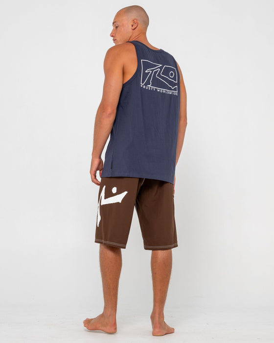 man-wearing-boxed-out-tank-in-navy-blue-3