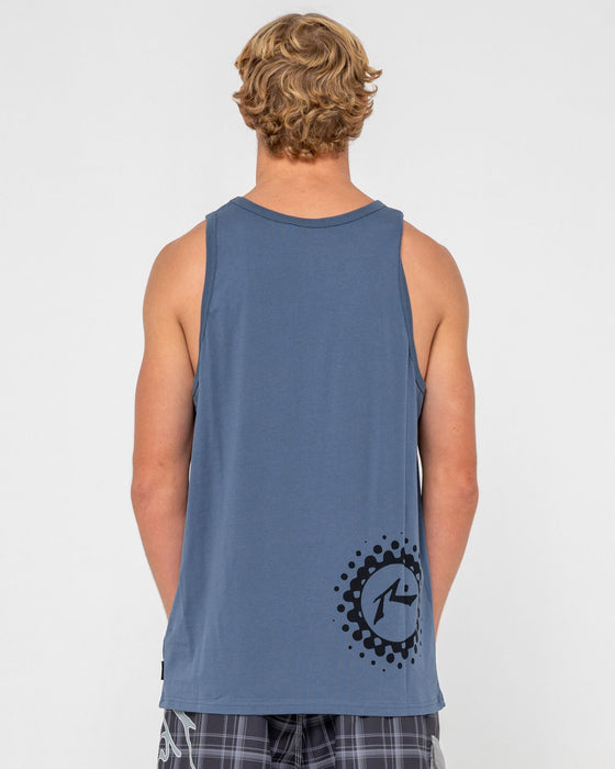 man-wearing-network-error-tank-in-china-blue