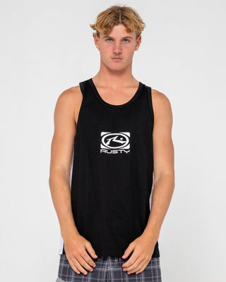 Man wearing Hyper Tank in Black
