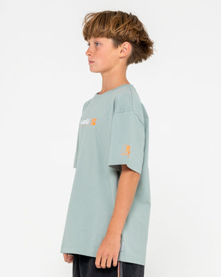 Boy wearing Jetsetter Tee Boys in Slate