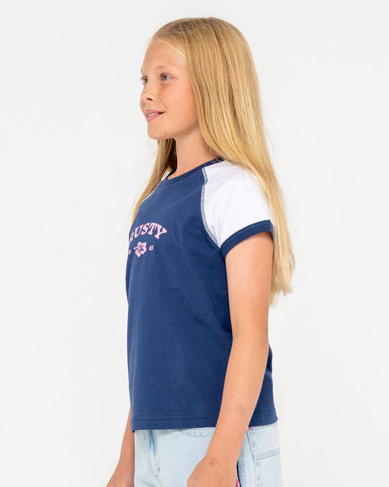 girl-wearing-riley-raglan-baby-tee-girls-in-navy