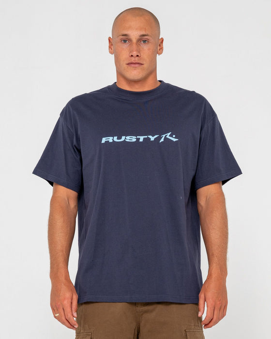 man-wearing-vital-rusty-short-sleeve-tee-in-navy-blue-1