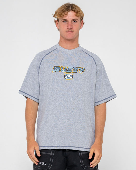 man-wearing-guido-raglan-short-sleeve-tee-in-grey-marle