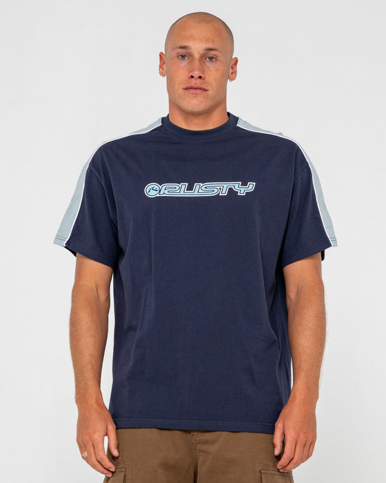 man-wearing-alonso-short-sleeve-tee-in-navy-blue-2