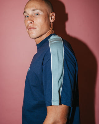 Man wearing Alonso Short Sleeve Tee in Navy Blue 2