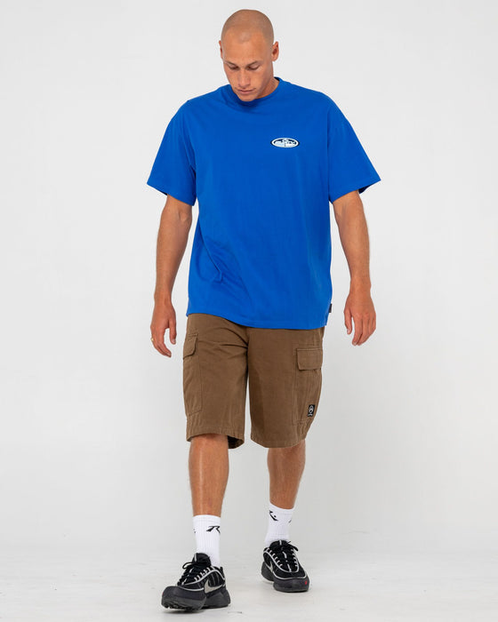 man-wearing-faden-short-sleeve-tee-in-royal-blue