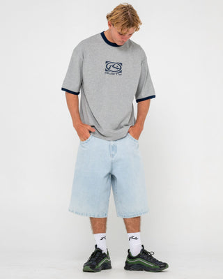 Man wearing Hyper Ringer Short Sleeve Tee in Grey Marle