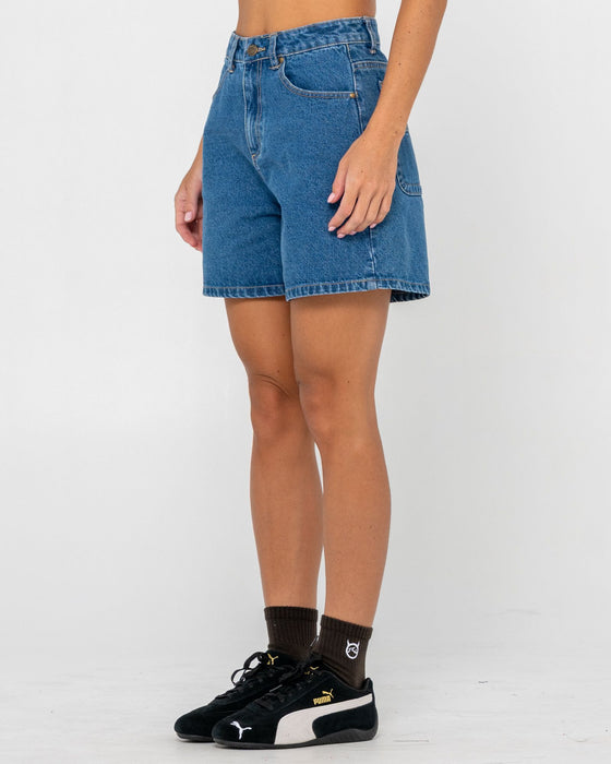 woman-wearing-cyprus-high-denim-short-in-middy-blue
