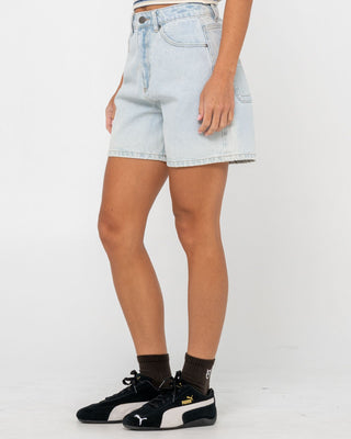 Woman wearing Cyprus High Denim Short in Sky Blue Heather