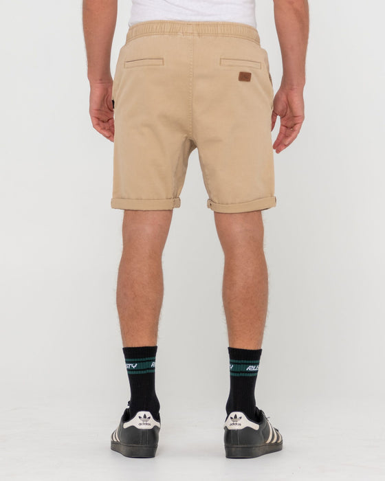 man-wearing-hooked-on-18-elastic-short-in-khaki
