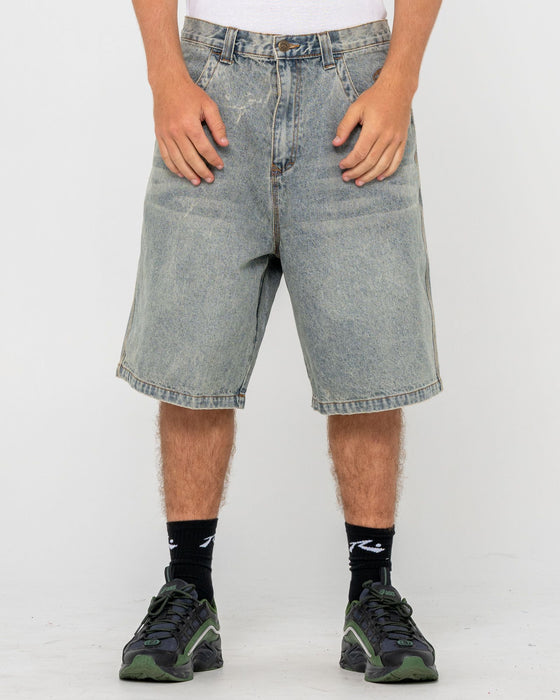 man-wearing-flip-daddy-life-cycle-jort-in-dirty-dawg