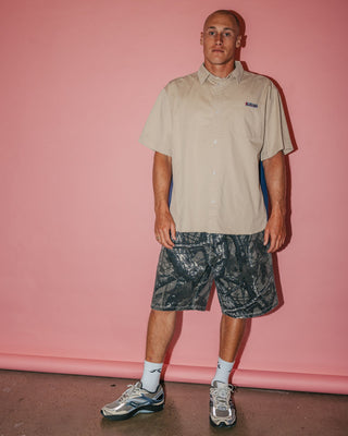 Man wearing Flip Rambo Jort in Grey Camo