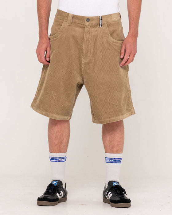 man-wearing-flip-daddy-tapeless-cord-short-in-khaki