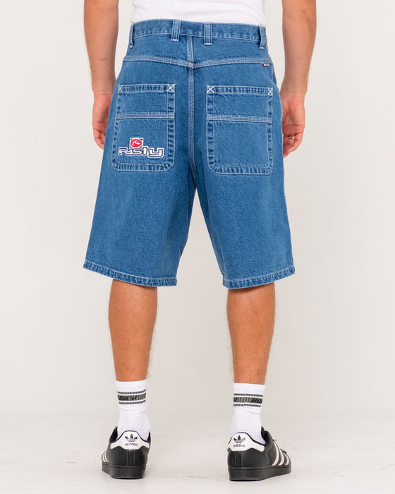 man-wearing-boonta-draggin-jort-in-middy-blue