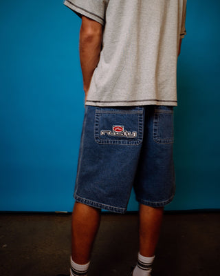 Man wearing Boonta Draggin Jort in Middy Blue