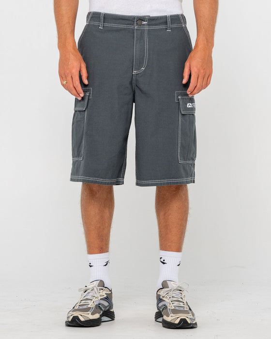 man-wearing-commando-rippa-cargo-short-in-dark-sapphire
