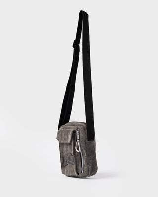 Mens Streamline Sling Bag in Carbon