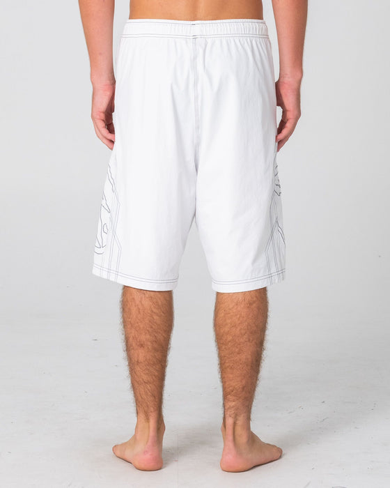 man-wearing-tombstones-hybrid-waist-boardshort-in-white