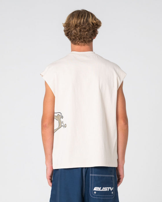 man-wearing-art-attack-muscle-in-cream