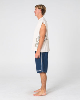 Man wearing Art Attack Muscle in Cream