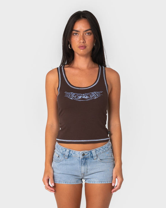 woman-wearing-dirrty-racer-tank-in-java-retro-blue