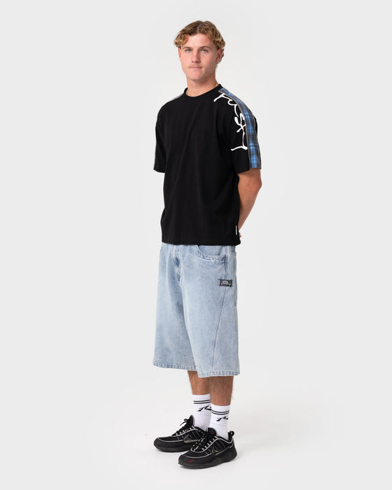 man-wearing-lost-it-short-sleeve-tee-in-black