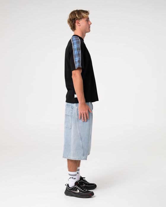 man-wearing-lost-it-short-sleeve-tee-in-black