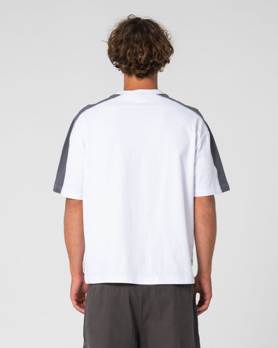 man-wearing-lost-it-short-sleeve-tee-in-white