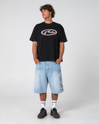 Man wearing Picky Short Sleeve Tee in Black