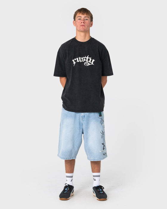 man-wearing-monty-2-0-short-sleeve-tee-in-washed-black