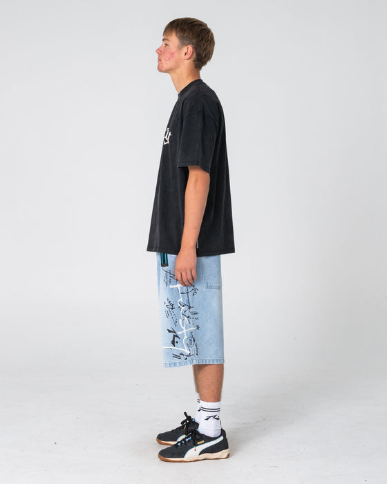 man-wearing-monty-2-0-short-sleeve-tee-in-washed-black