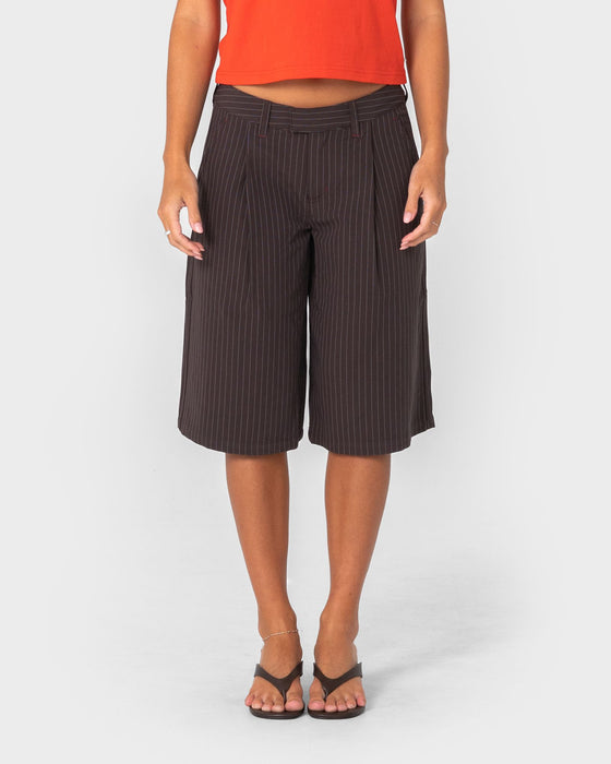 woman-wearing-big-bad-finance-mommy-low-rise-short-in-java-pinstripe