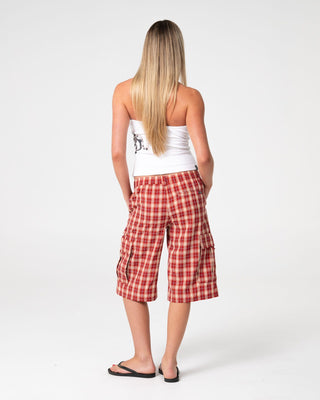 Woman wearing Ms Screw Elastic Cargo Short in Red