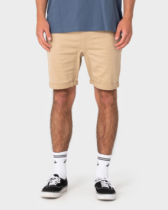 man-wearing-hooked-on-18-elastic-short-in-khaki