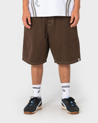 Man wearing Flip Daddy Elastic Baggy Short in Pinecone